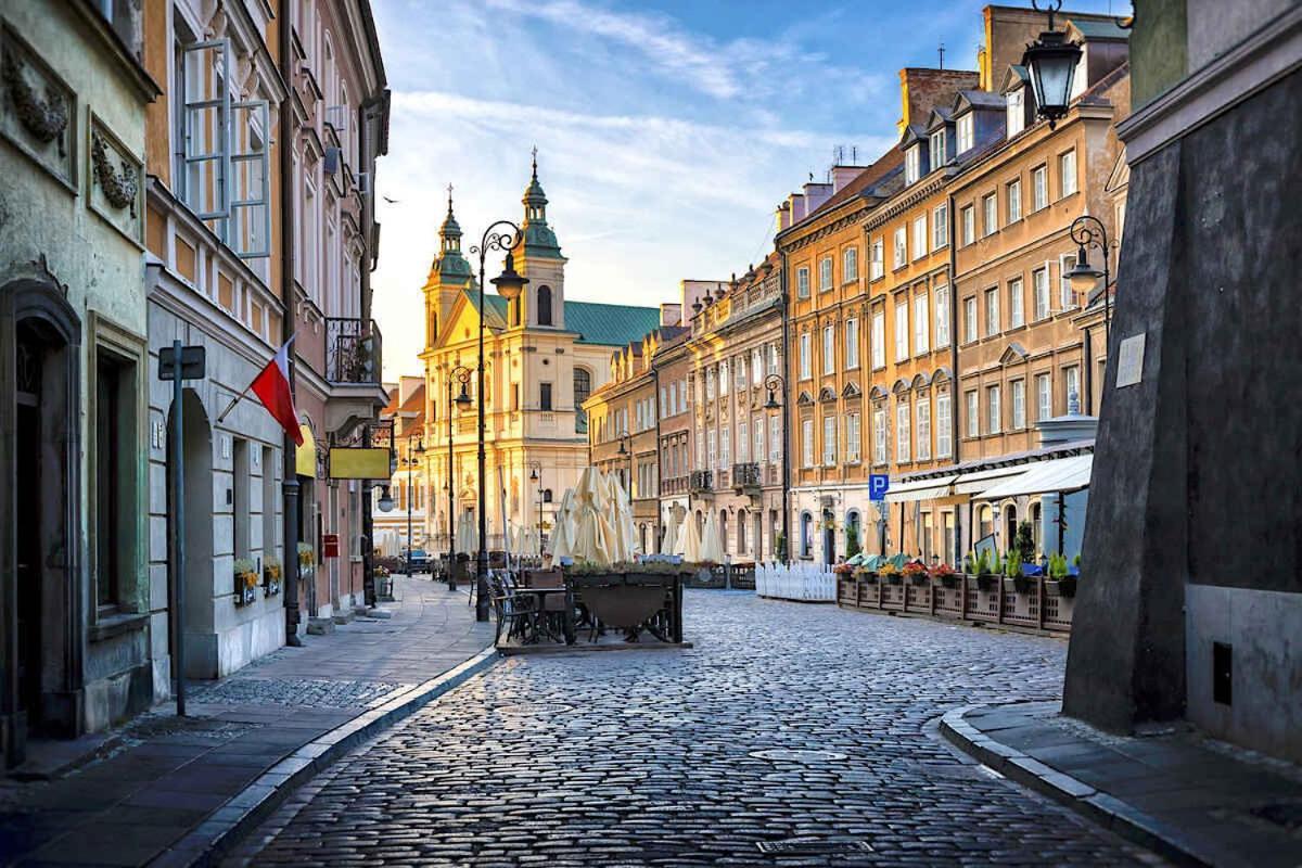 Апартаменты Four Seasons Old Town - Autumn Варшава Экстерьер фото